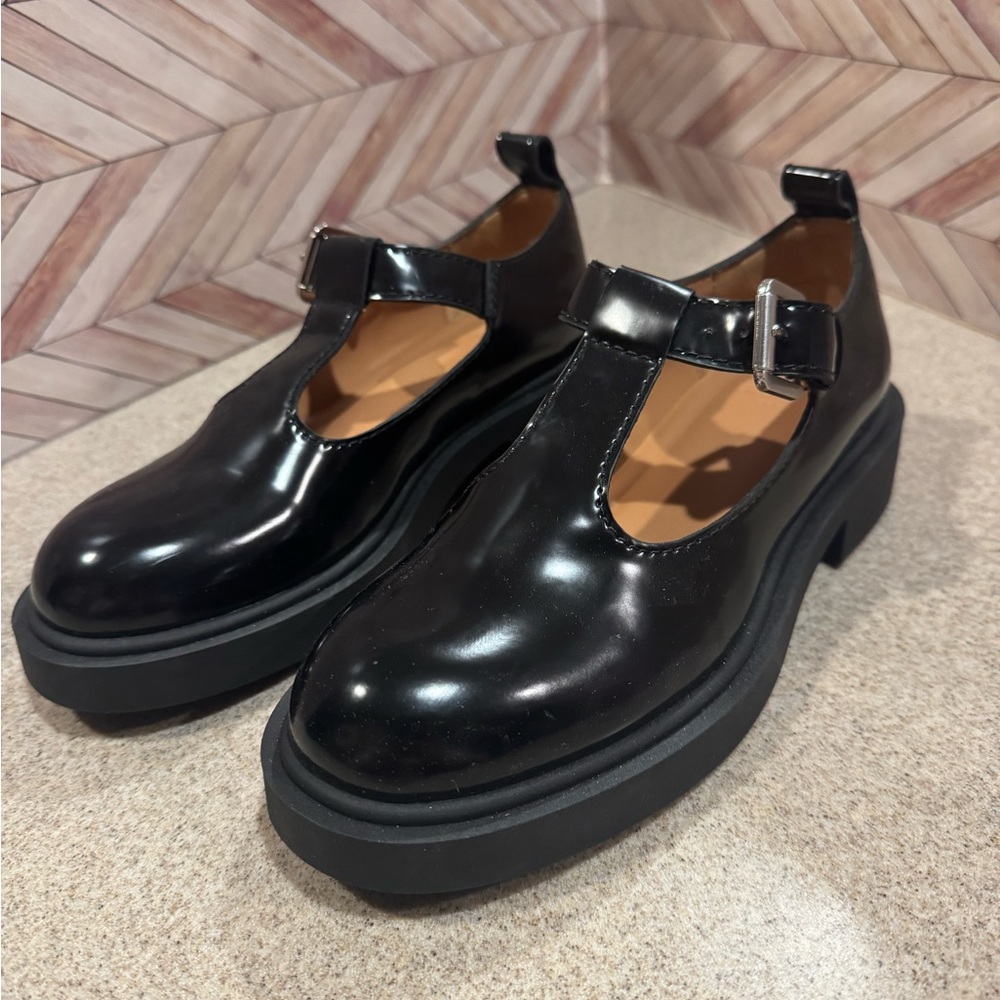 Size 38 Zara chunky platform Mary Jane shiny faux leather nwot